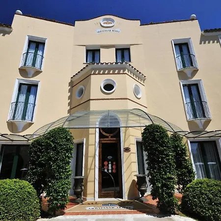 Hotell Arbatasar Àrbatax
