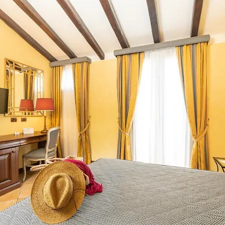 Hotel Arbatasar 4*
