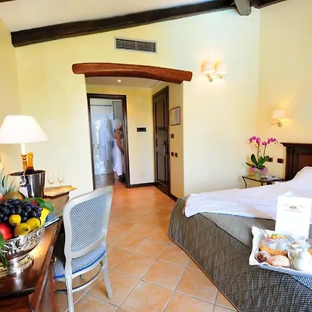 Arbatasar Hotell 4*