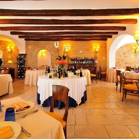 ホテル アルバタサル